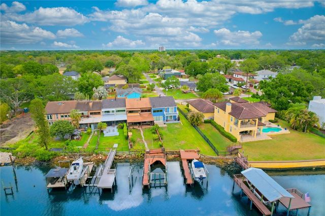 1304 W CHARTER STREET, Tampa, FL 33602