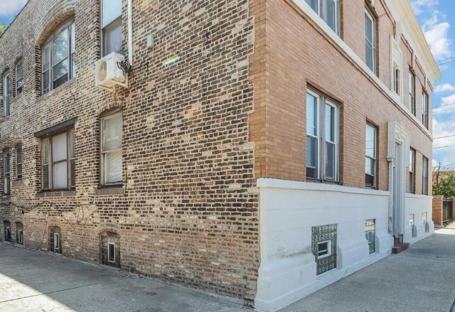 1815 E 136th Street, East Chicago, IN 46312