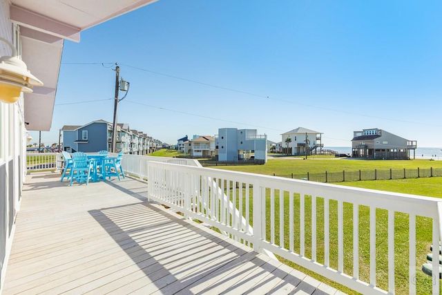 4406 Tampico Way, Galveston, TX 77554