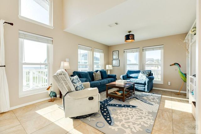 4406 Tampico Way, Galveston, TX 77554