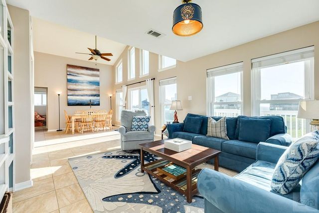 4406 Tampico Way, Galveston, TX 77554