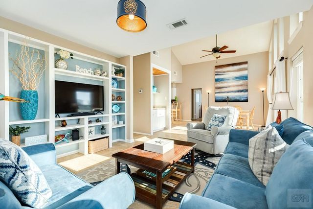 4406 Tampico Way, Galveston, TX 77554