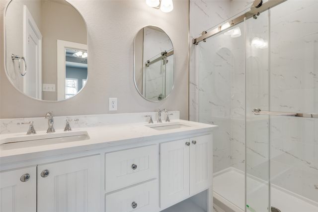 106 Market Street, Lake Dallas, TX 75065