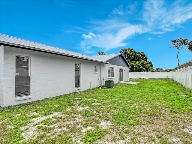 740 CALIENTE DRIVE, Brandon, FL 33511