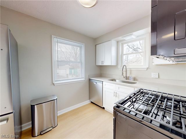 2894 Lost Nation Road, Willoughby, OH 44094