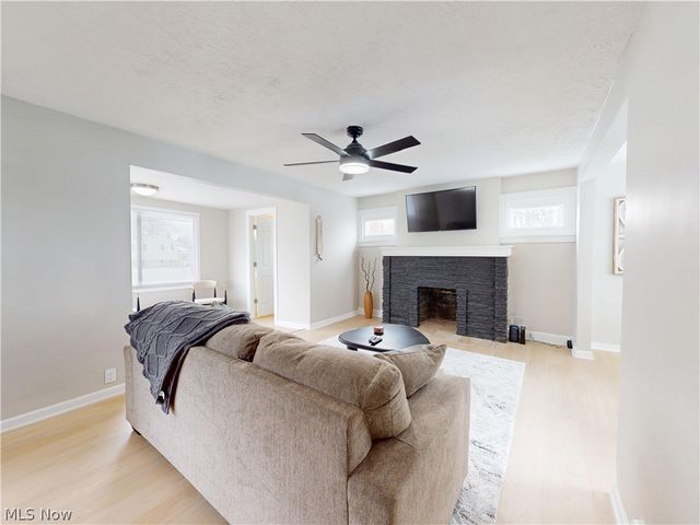 2894 Lost Nation Road, Willoughby, OH 44094