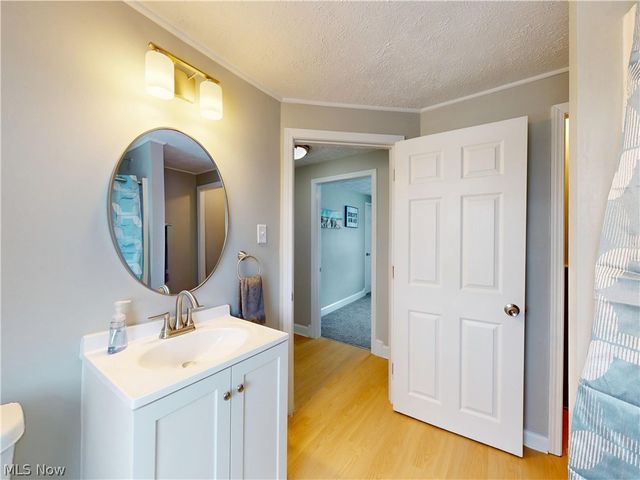 2894 Lost Nation Road, Willoughby, OH 44094