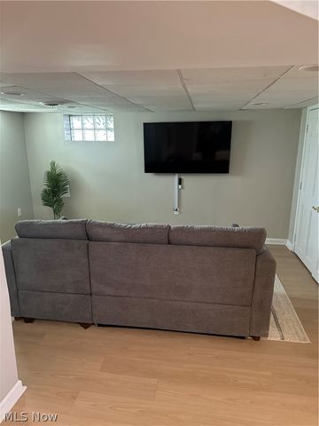 2894 Lost Nation Road, Willoughby, OH 44094