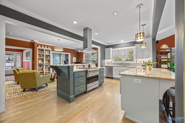 809 Wells Avenue SE, Huntsville, AL 35801