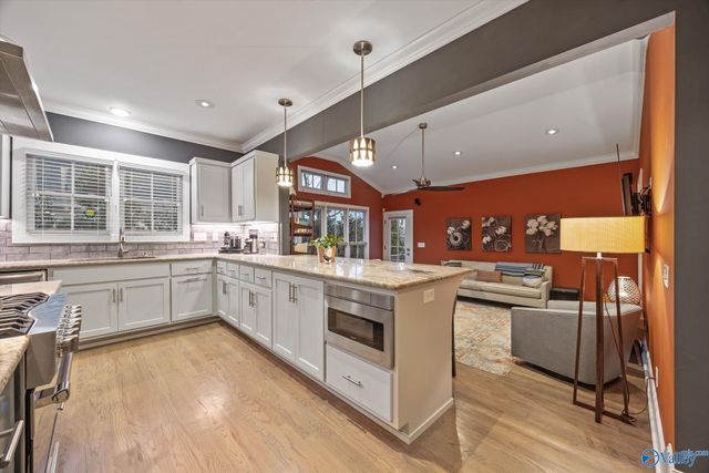 809 Wells Avenue SE, Huntsville, AL 35801