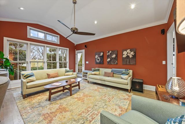 809 Wells Avenue SE, Huntsville, AL 35801