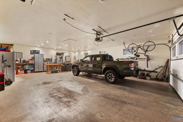 809 Wells Avenue SE, Huntsville, AL 35801