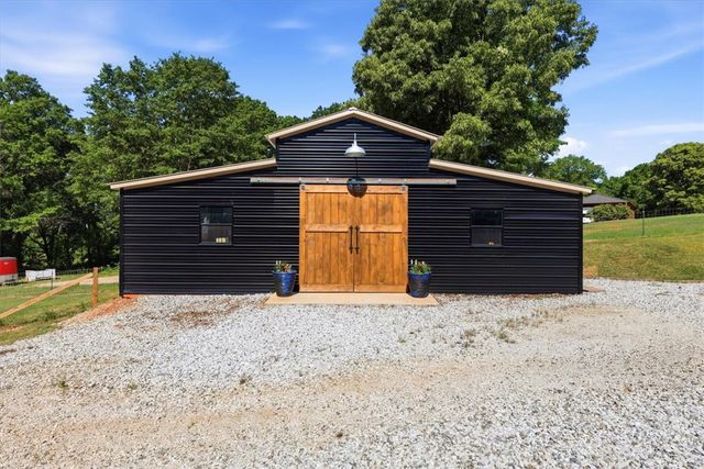 150 Rodgers Road, Seneca, SC 29678
