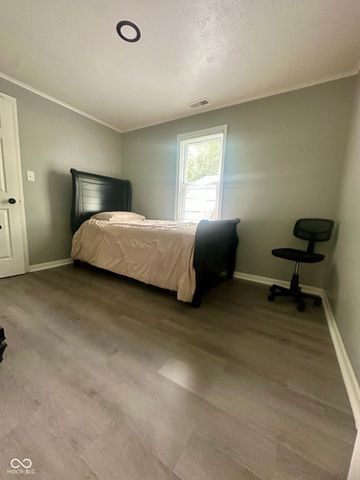 5080 Russell Lane, Greenwood, IN 46143