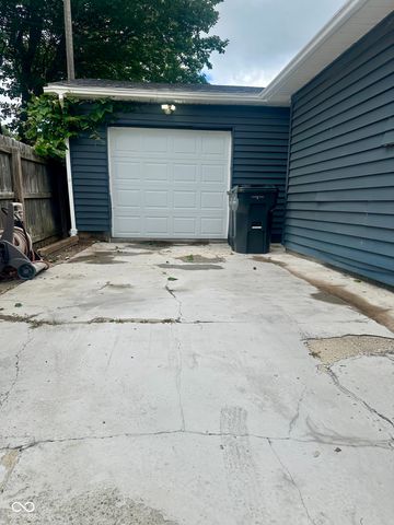5080 Russell Lane, Greenwood, IN 46143