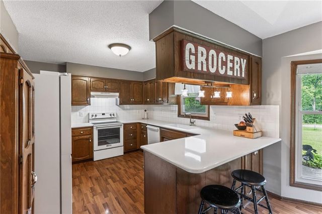 13016 Spring Road, Liberty, MO 64068