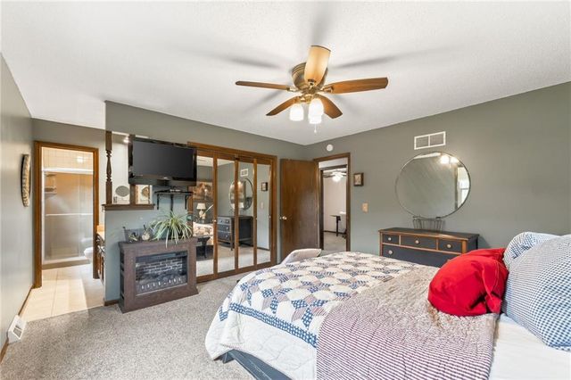 13016 Spring Road, Liberty, MO 64068