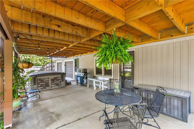 13016 Spring Road, Liberty, MO 64068