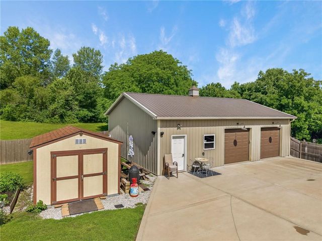 13016 Spring Road, Liberty, MO 64068