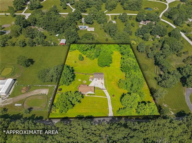 13016 Spring Road, Liberty, MO 64068