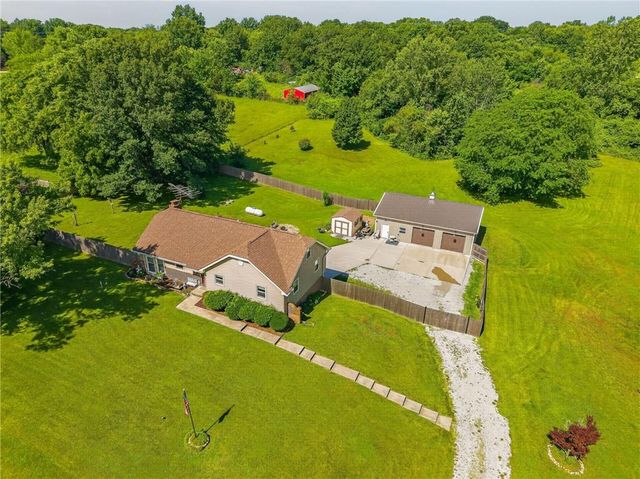13016 Spring Road, Liberty, MO 64068