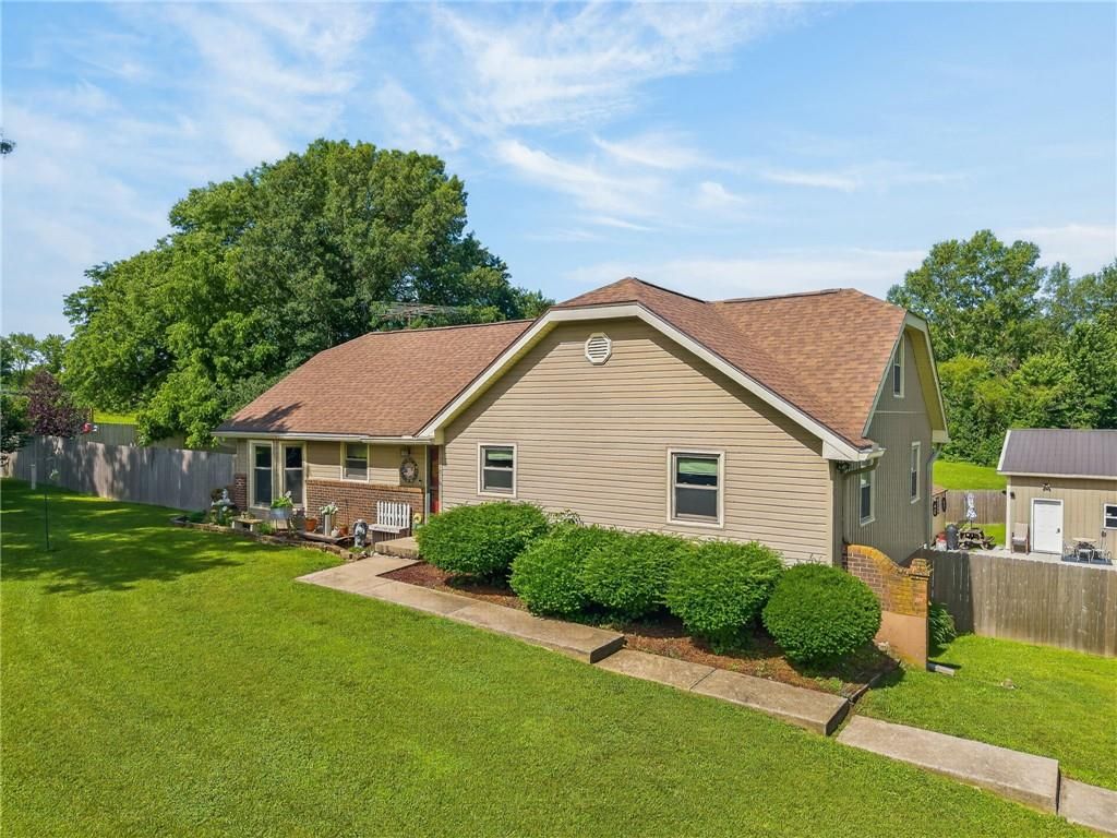 13016 Spring Road, Liberty, MO 64068