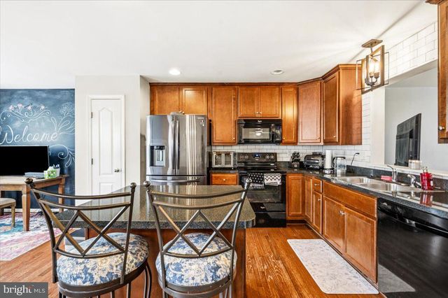 24 VENTURA WAY, Hedgesville, WV 25427