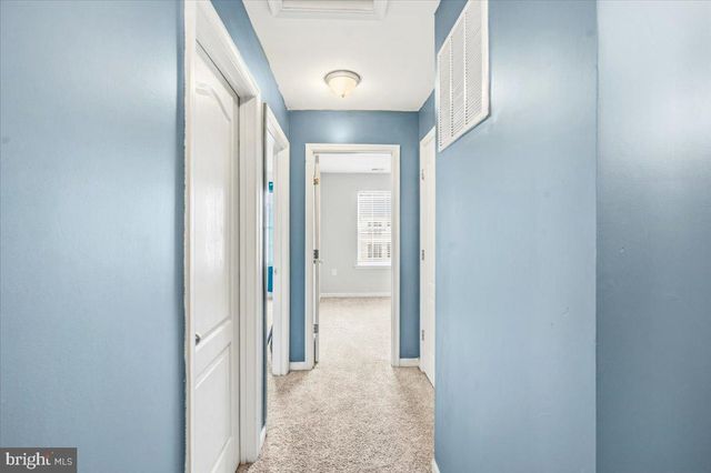 24 VENTURA WAY, Hedgesville, WV 25427