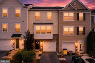24 VENTURA WAY, Hedgesville, WV 25427