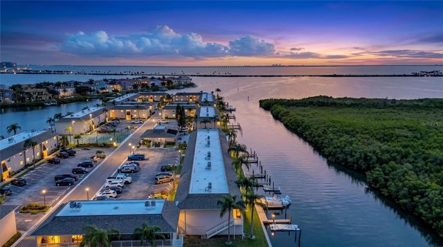 8817 BAY POINTE DRIVE 107, Tampa, FL 33615