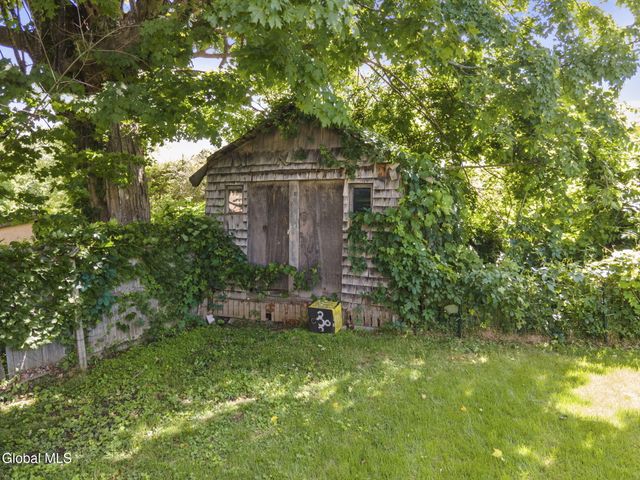 470 N Main Street, Gloversville, NY 12078