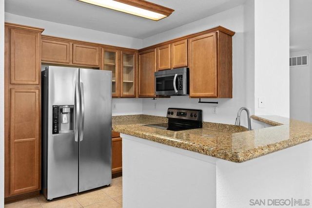 3845 Elijah 624, San Diego, CA 92130