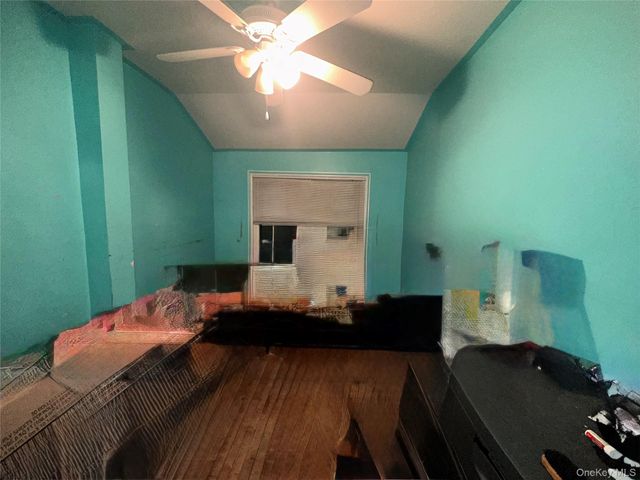 14141 255th Street, Rosedale, NY 11422