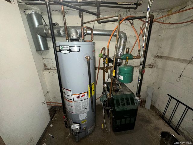 14141 255th Street, Rosedale, NY 11422