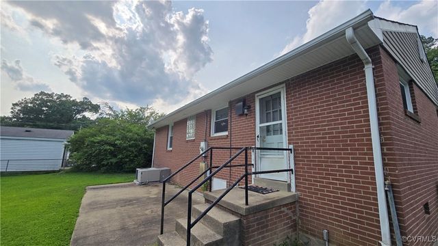 2605 Fruehauf Rd, Henrico, VA 23228
