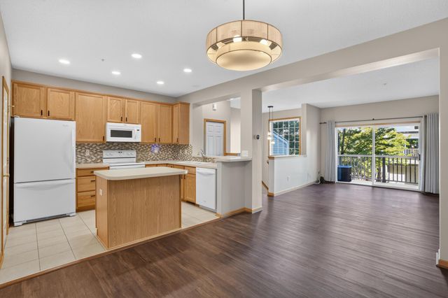 13893 54th Avenue N, Plymouth, MN 55446