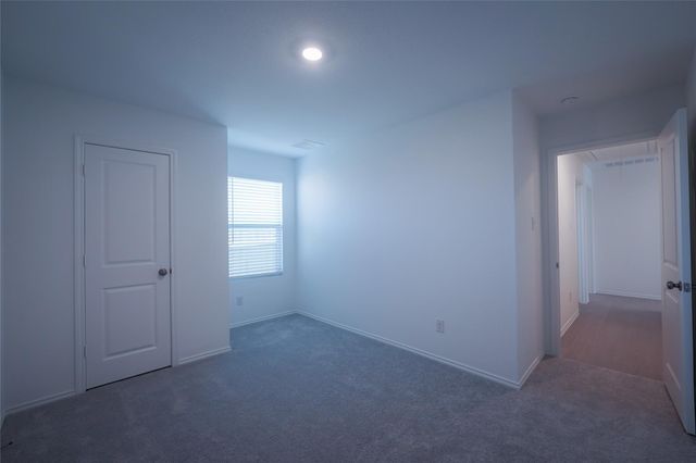 308 Cowpoke DR, Jarrell, TX 76537