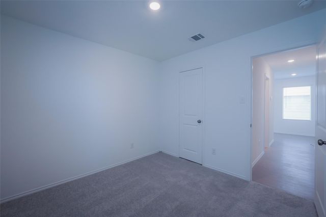 308 Cowpoke DR, Jarrell, TX 76537