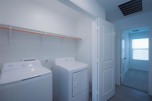 308 Cowpoke DR, Jarrell, TX 76537