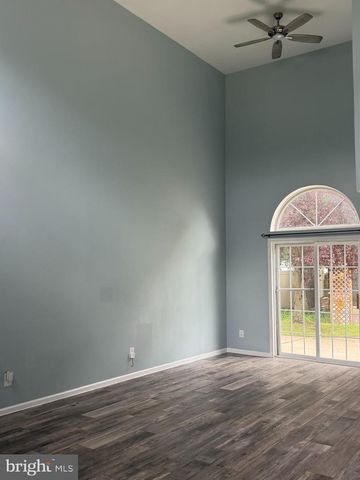 14 WOOD THRUSH AVE, Sicklerville, NJ 08081