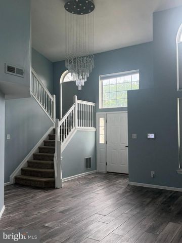 14 WOOD THRUSH AVE, Sicklerville, NJ 08081