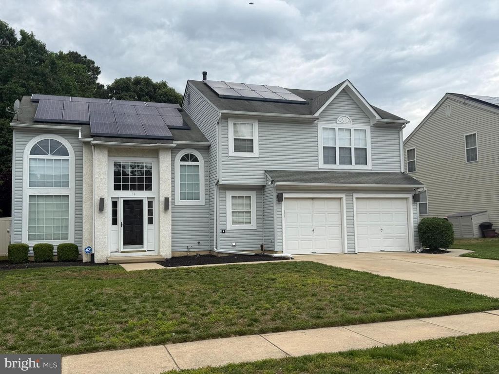 14 WOOD THRUSH AVE, Sicklerville, NJ 08081