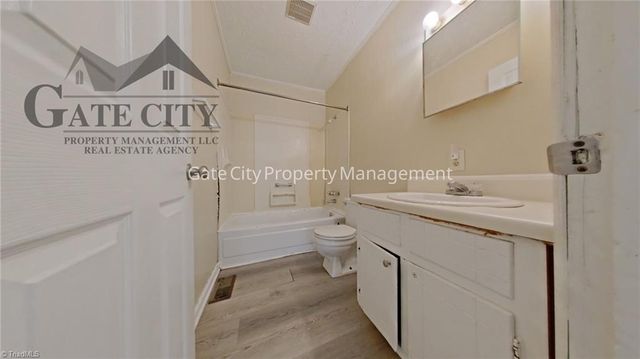 1610 Brockett Avenue, High Point, NC 27260