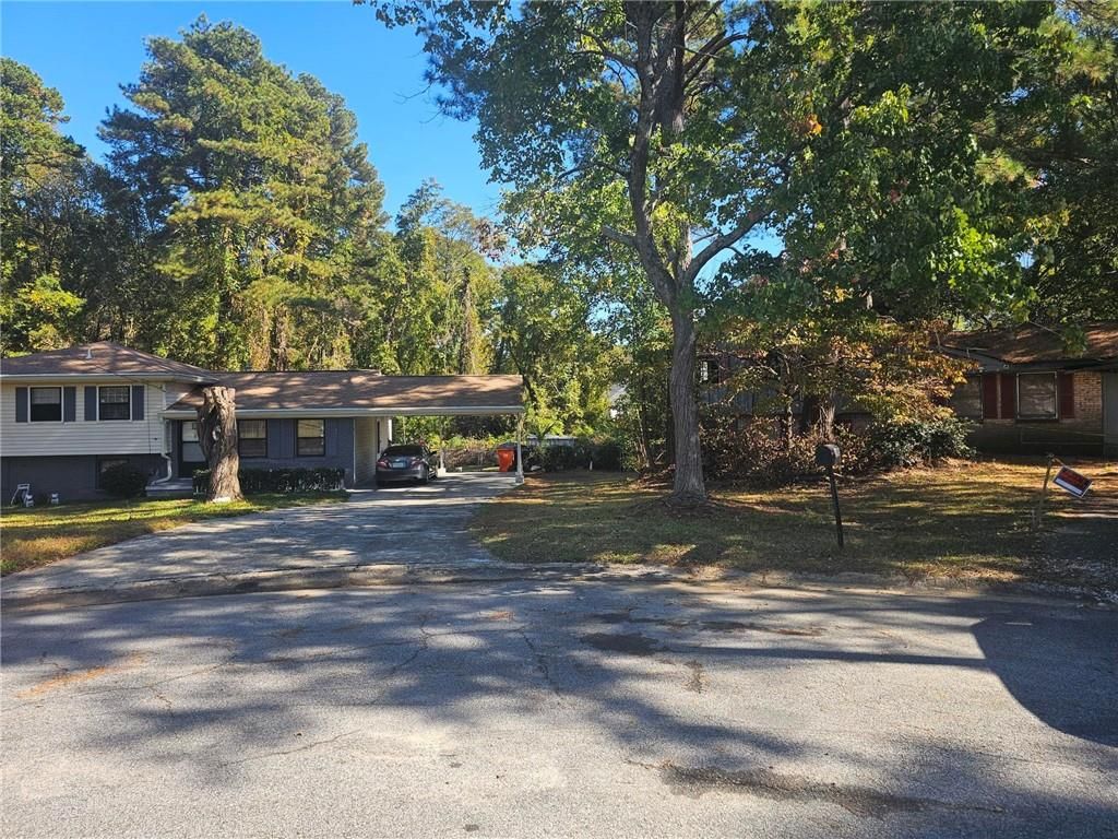 2835 Randy Court, Ellenwood, GA 30294