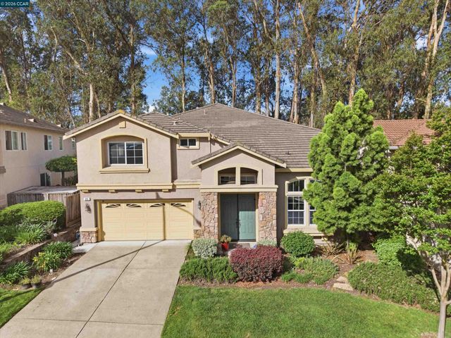 835 Meadow View Dr, Richmond, CA 94806