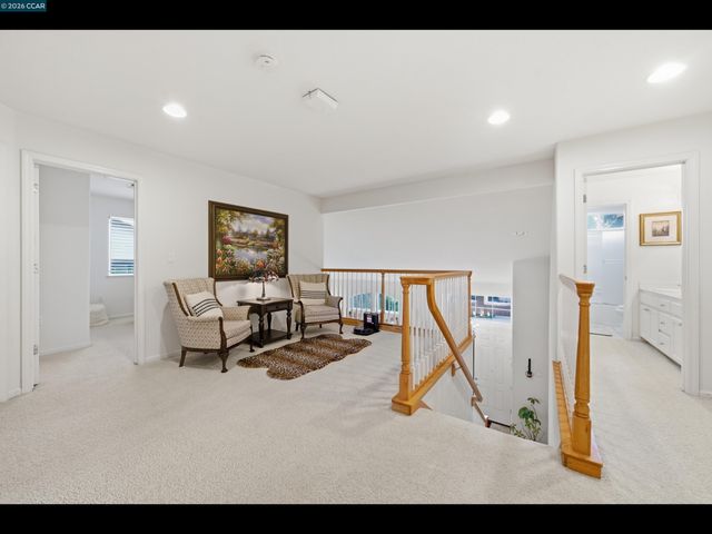 835 Meadow View Dr, Richmond, CA 94806