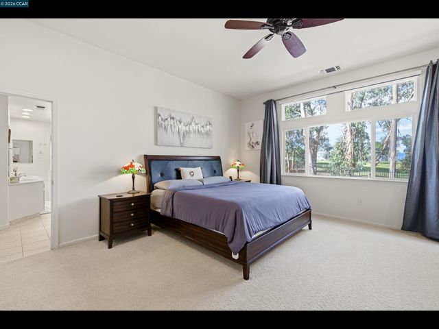 835 Meadow View Dr, Richmond, CA 94806