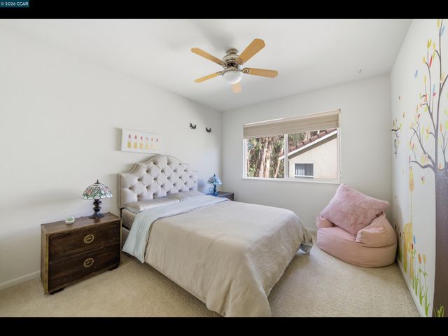 835 Meadow View Dr, Richmond, CA 94806