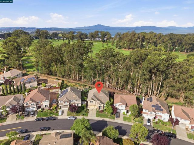 835 Meadow View Dr, Richmond, CA 94806