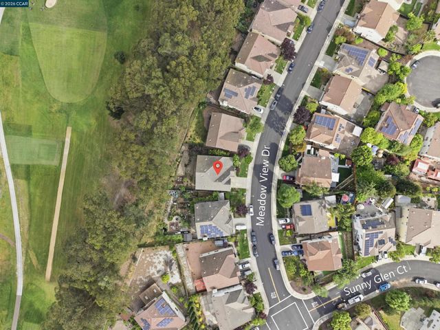 835 Meadow View Dr, Richmond, CA 94806